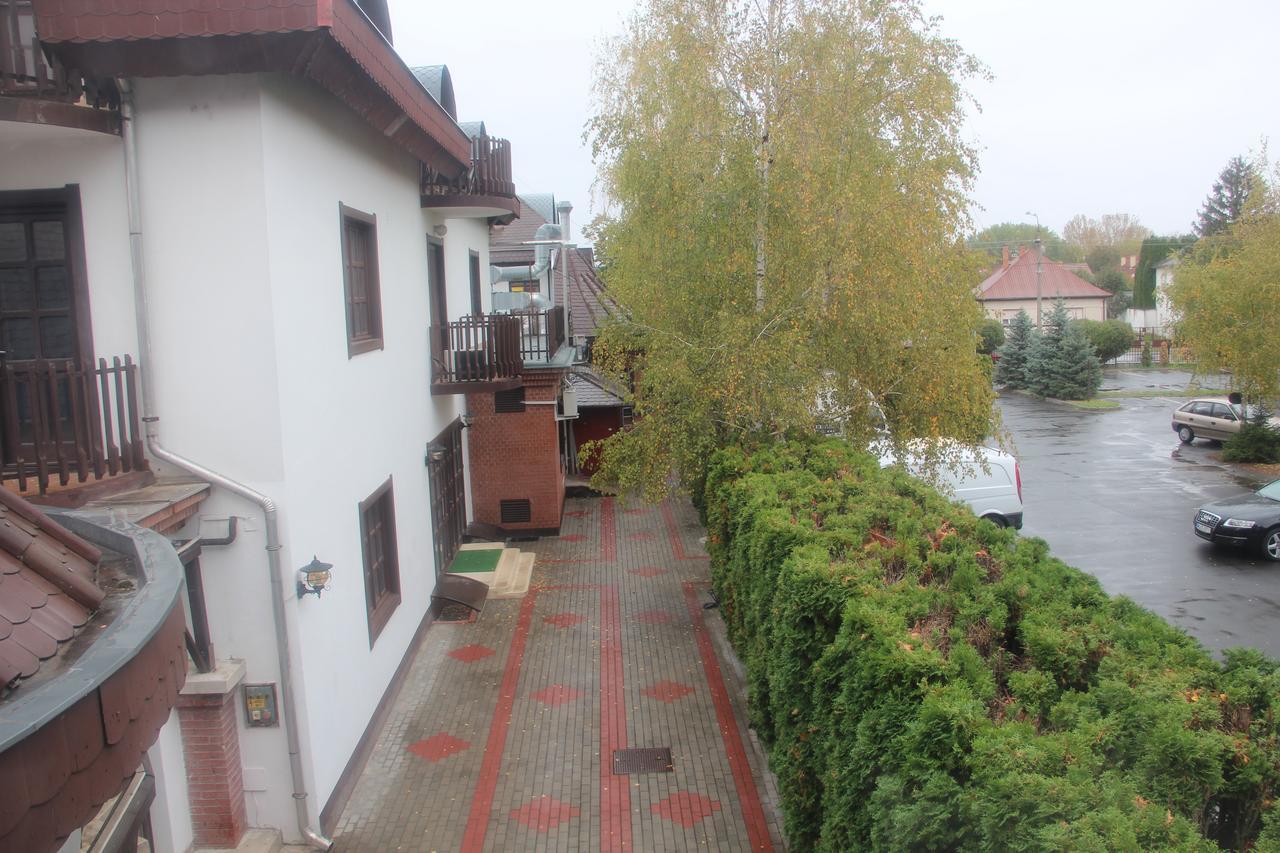 Karikas Hotel Hajdúszoboszló Exterior foto